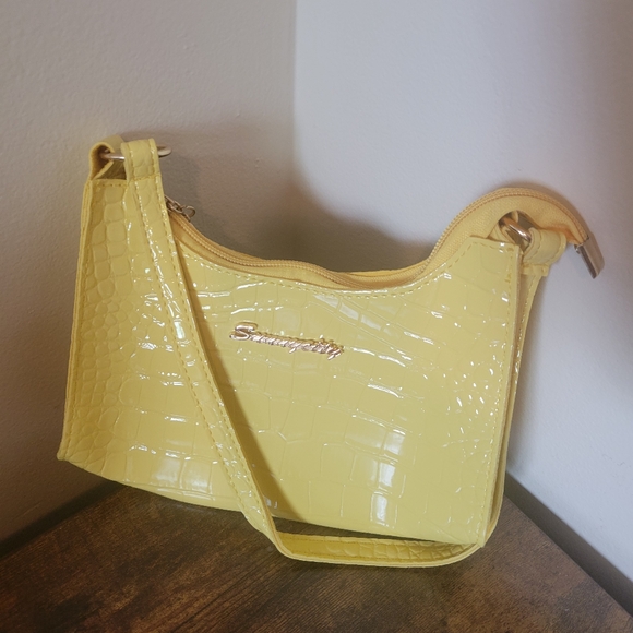 Handbag - Picture 3 of 4